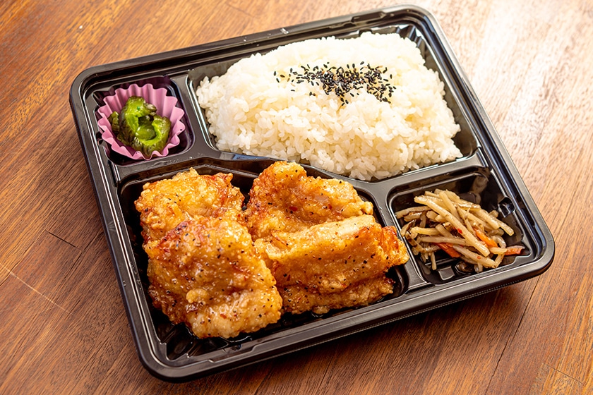 鶏から揚げ アヒージョ
